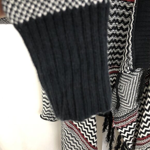 Vanity Womens Medium Open Front Long Sleeve Holyday Cardigan Sweater Fringe M - Picture 7 of 10